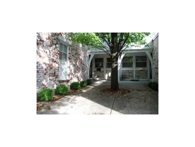 Entry Courtyard
