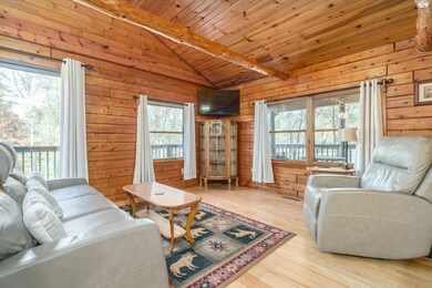 15_Mile_Rd_20605_Bellevue_49021-4