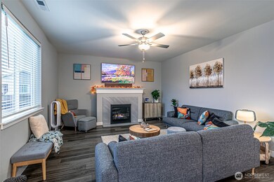 931 York St, Buckley, WA 98321 - photo 3