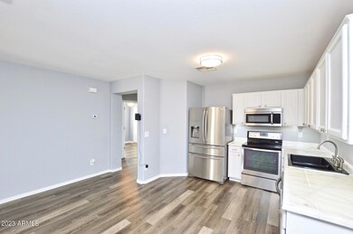 9020 N 10th St unit 1, Phoenix, AZ 85020 - photo 4