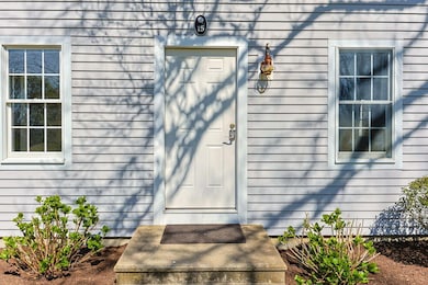 4-web-or-mls-15-hemenway-rd