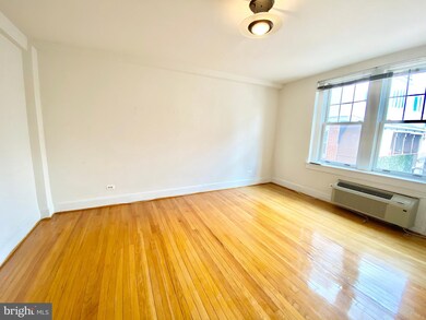 2410 20th St NW unit 103, Washington, DC 20009 - photo 6