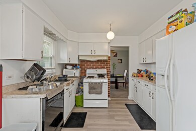 4516 175th Place, Country Club Hills, IL 60478 - photo 6