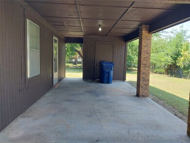 608 E Sequoyah, Locust Grove, OK 74352 - photo 4