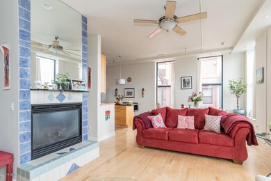 222 N Kalamazoo 270-7