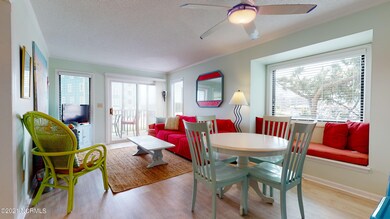 2511 W Fort MacOn Rd unit 112 B, Atlantic Beach, NC 28512 - photo 3