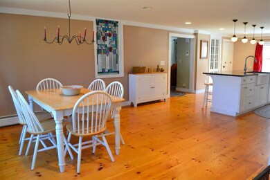 411 Ocean Rd, Portsmouth, NH 03801 - photo 5
