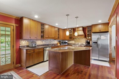 216 Woodlawn Dr, Lansdale, PA 19446 - photo 5