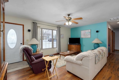 519 Wilson Way-15