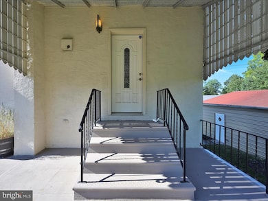 2312 High St, Reading, PA 19605 - photo 6