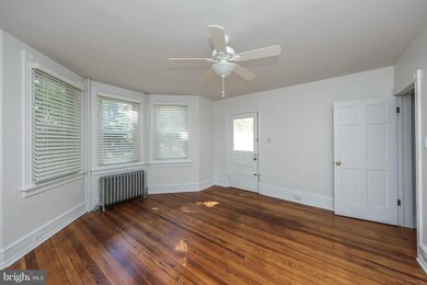 8101 Gladstone Rd unit B, Glenside, PA 19038 - photo 5