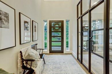 2106 Libbey Dr, Houston, TX 77018 - photo 7