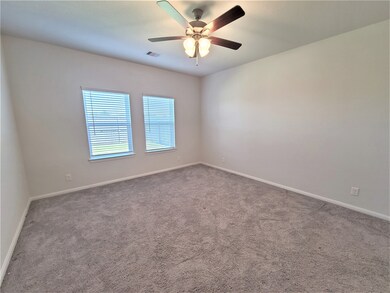 24018 Farmstead Dr, Hockley, TX 77447 - photo 5