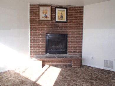 622 Ledford St unit 1101 W. 6th St., Craig, CO 81625 - photo 3
