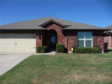 2205 SE 6th St, Moore, OK 73160 - photo 2
