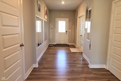 8746 Lester Place, Pendleton, IN 46064 - photo 5