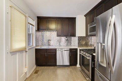 750 Suffolk Ave, Westchester, IL 60154 - photo 2