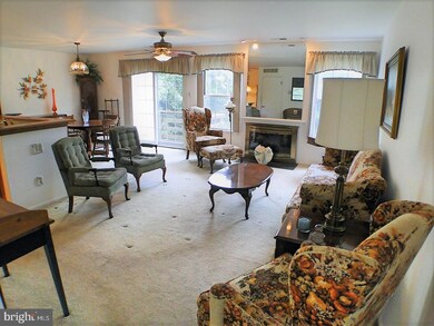 186 Kingswood Ct unit 186, Glen Mills, PA 19342 - photo 5