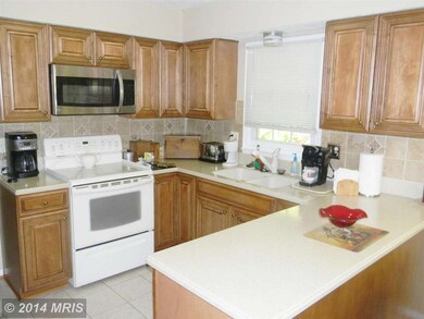 4696 Abbott Ct, Woodbridge, VA 22193 - photo 3