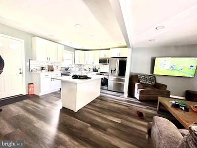 14 Chesney Ave, Ewing, NJ 08638 - photo 4