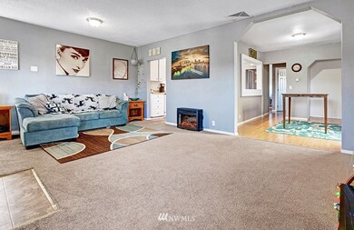 22224 Orting Kapowsin Hwy E, Graham, WA 98338 - photo 4