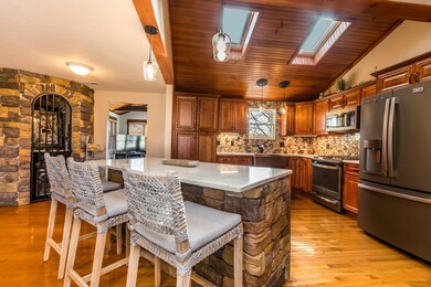 12 Arthur St, Wareham, MA 02532 - photo 4