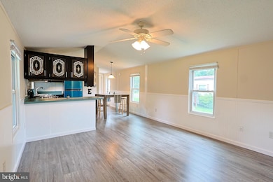 2060 Rohrbach Ln, Quakertown, PA 18951 - photo 6