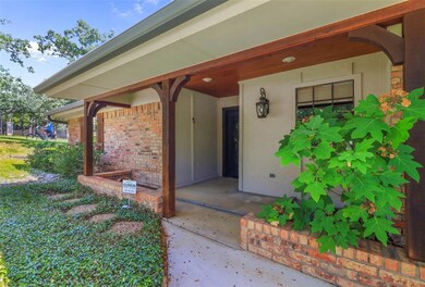 1201 Ridgewood Cir, Southlake, TX 76092 - photo 3