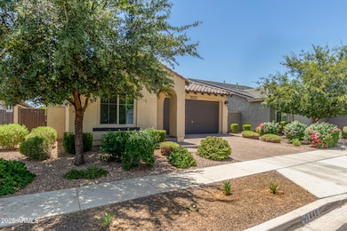 14401 W Wethersfield Rd, Surprise, AZ 85379 - photo 2