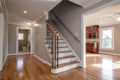 6210 Chenoweth Run-37