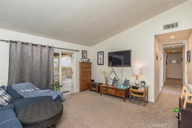 22364 Espuella Dr, Santa Clarita, CA 91350 - photo 3