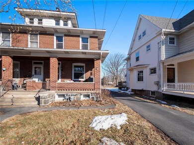 1107 W Broad St, Quakertown, PA 18951 - photo 4