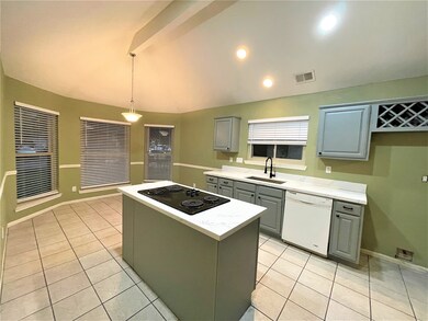 15411 Lago Villa Dr, Tomball, TX 77377 - photo 2