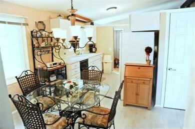 67 Green St, Ashland, MA 01721 - photo 3