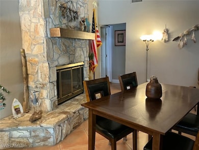 882 Bluebird St, Naples, FL 34104 - photo 2