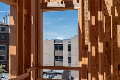 205 SW Log Ct, Bend, OR 97702 - photo 2