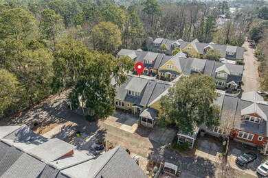 Birds eye view of property featuring a residential