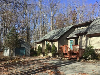 200 Surrey Dr, Hawley, PA 18428 - photo 4