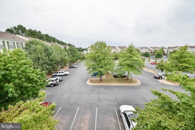46934 Courtyard Square unit 301, Sterling, VA 20164 - photo 3
