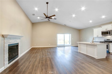 12856 Fairway Rd, Victorville, CA 92395 - photo 4