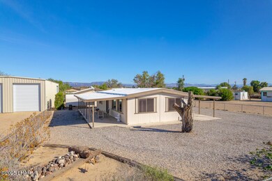 12858 Apache Pkwy, Topock, AZ 86436 - photo 5