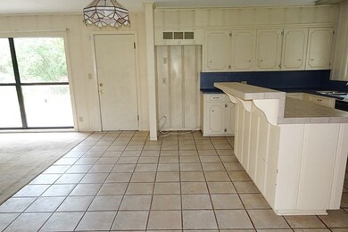 304 Meadowbrook Dr, Nacogdoches, TX 75964 - photo 4