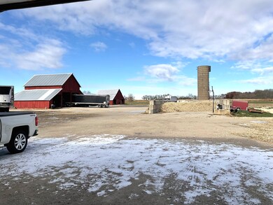 6010-6060 E Minooka Rd, Minooka, IL 60447 - photo 3