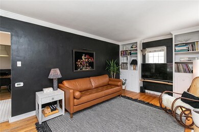 2829 45th St, Des Moines, IA 50310 - photo 5