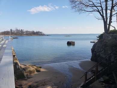 Access to Private Beach