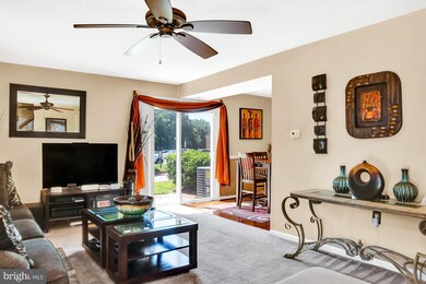 9045 N Laurel Rd unit L, Laurel, MD 20723 - photo 4