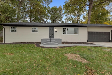 815 Irvin Shoots Rd E, Marion, OH 43302 - photo 2