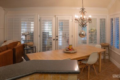 2512 Moffitt Way, Bakersfield, CA 93309 - photo 7