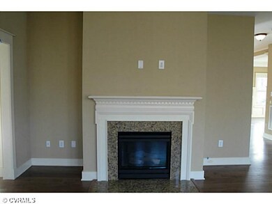 Den/Family/Great Room - Cozy fireplace with granit