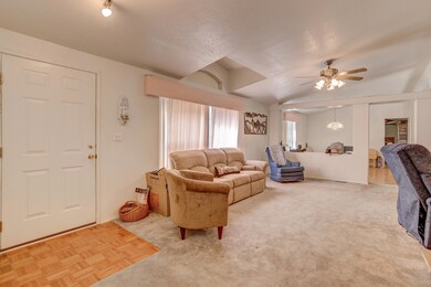 19-4038 E 80 S, New Harmony